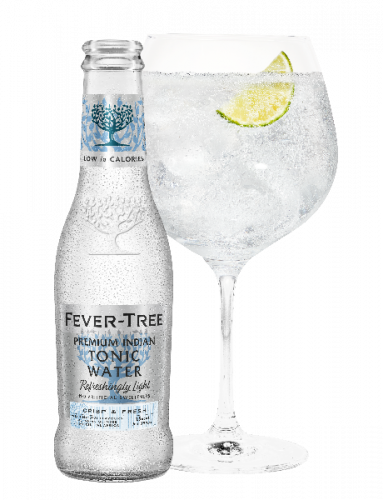 fever tree refreshingly light mixer met glas